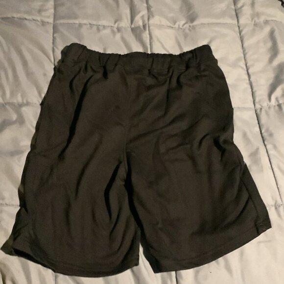 Trapstar Black Cotton Shorts Men’s Large - Picture 2 of 2